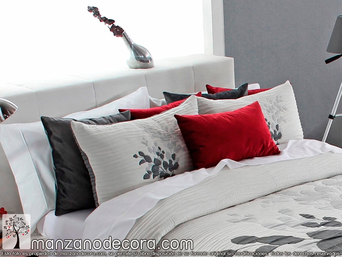 Los cojines de cama son el complemento perfecto para tu dormitorio